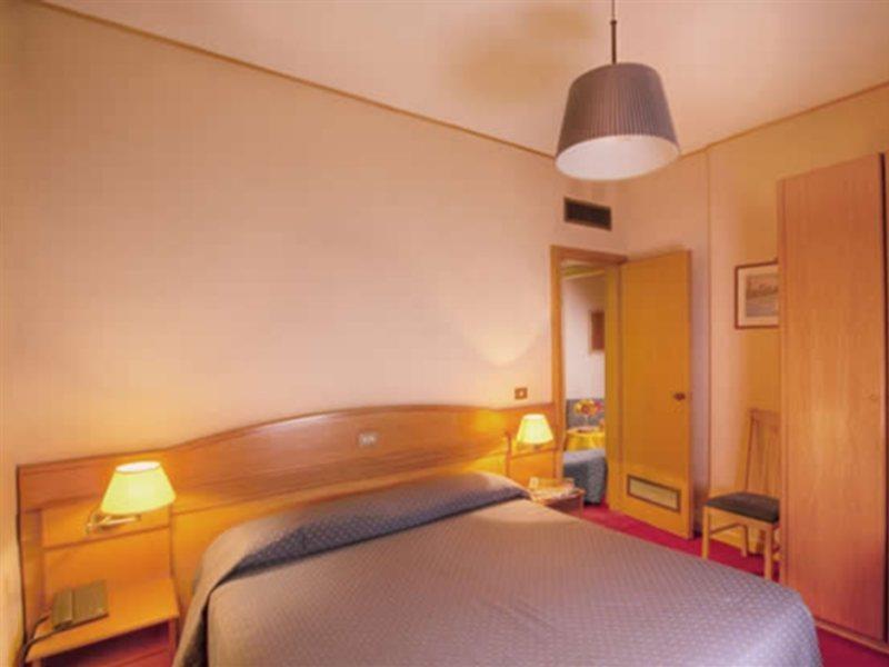 Hotel Desiderio Rome Extérieur photo
